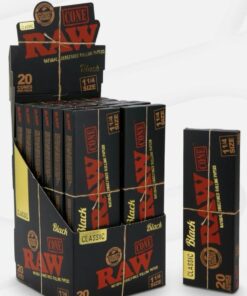 RAW BLACK CLASSIC 1 1/4 20 CONES 12PK